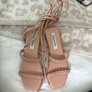 Steve Madden Blush Pink Lace-Up Sandals | Braided Strappy Summer Shoes | Size 7